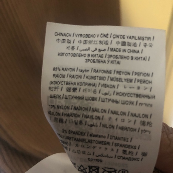 Guess by Marciano dress. Size large - Picture 4 of 4